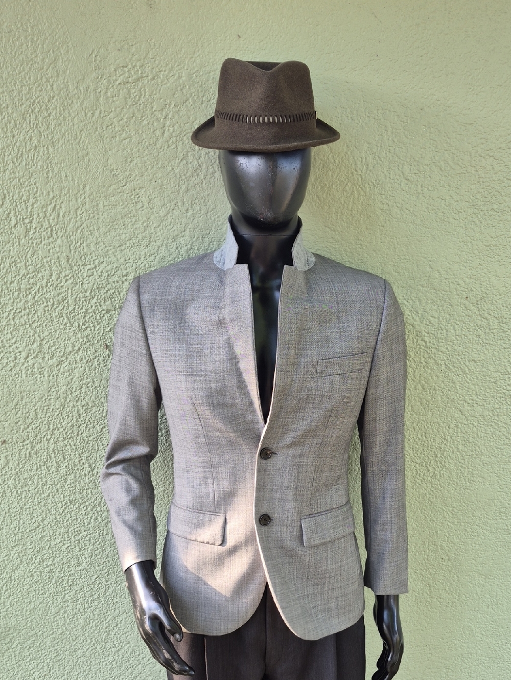 Indochino Men's Hand Tailored Silver Gray Luxury Blazer/Sport Coat
